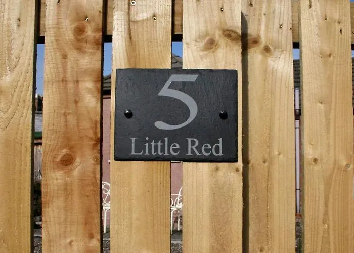 Little Red Kirriemuir