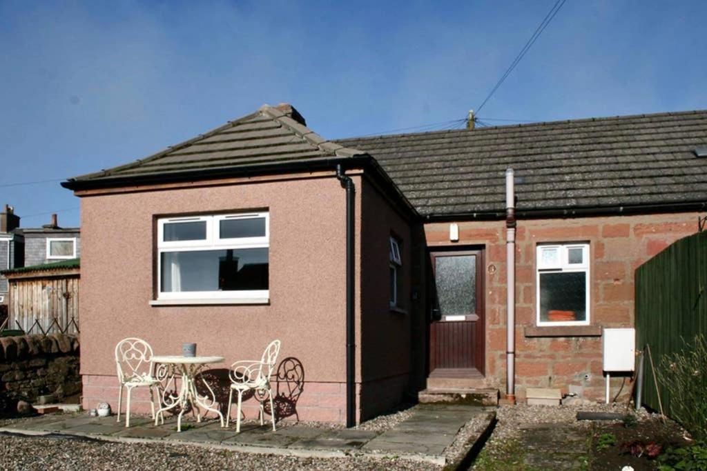 Little Red Kirriemuir